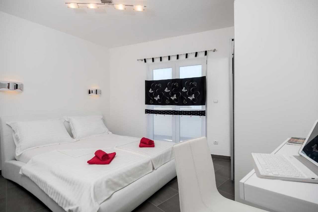 Sunny Biokovo Apartments Башка-Вода Экстерьер фото