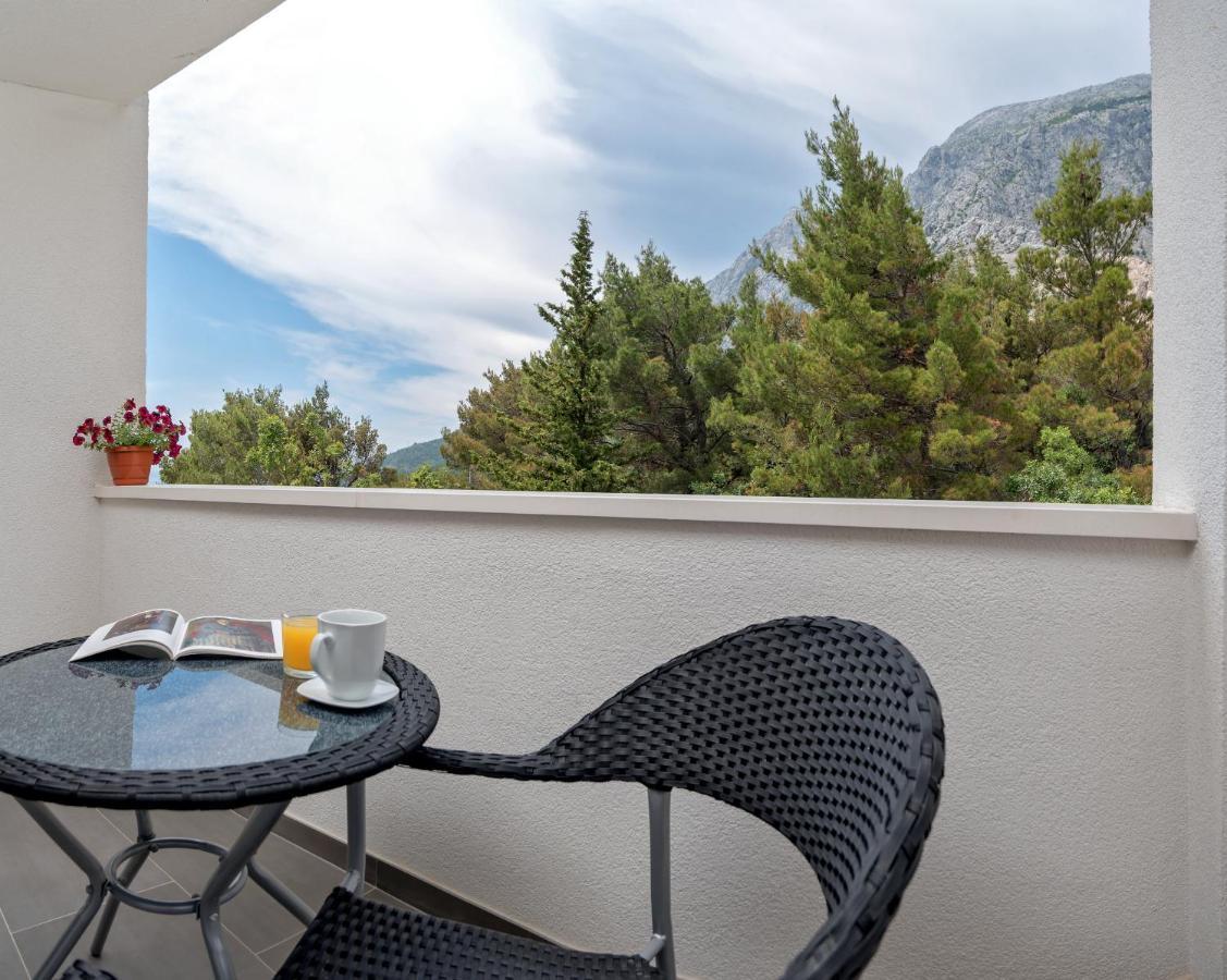 Sunny Biokovo Apartments Башка-Вода Экстерьер фото